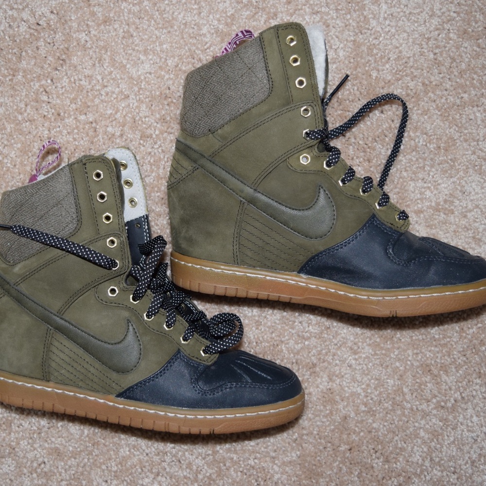 Nike wedge sneakers